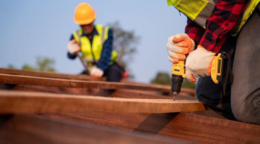 Professional residential roofers in Velva, ND